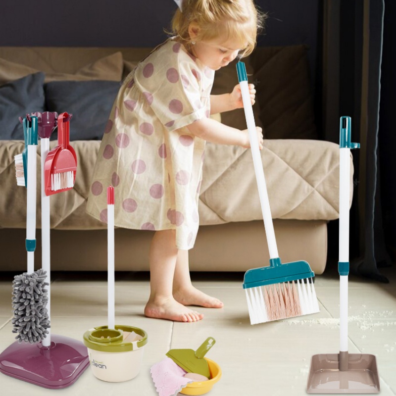 Детские игрушки для уборки с и – обзор и цена Kids Outdoor Broom